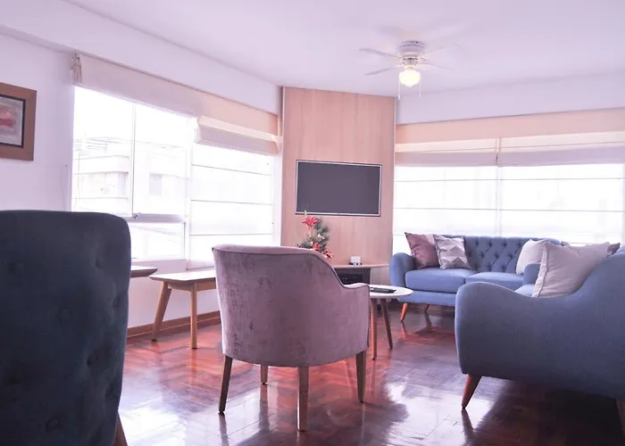 KYRA APARTMENTS - Central Miraflores - Beautiful & Spacious